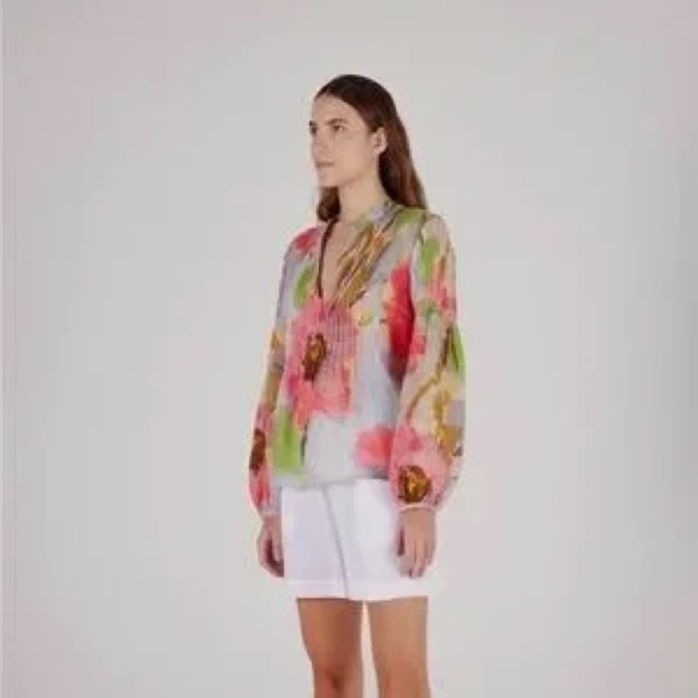 120% Lino Macro Floral Poet Blouse